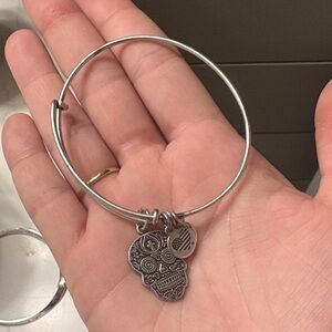 Silver Skull Charm Bracelet